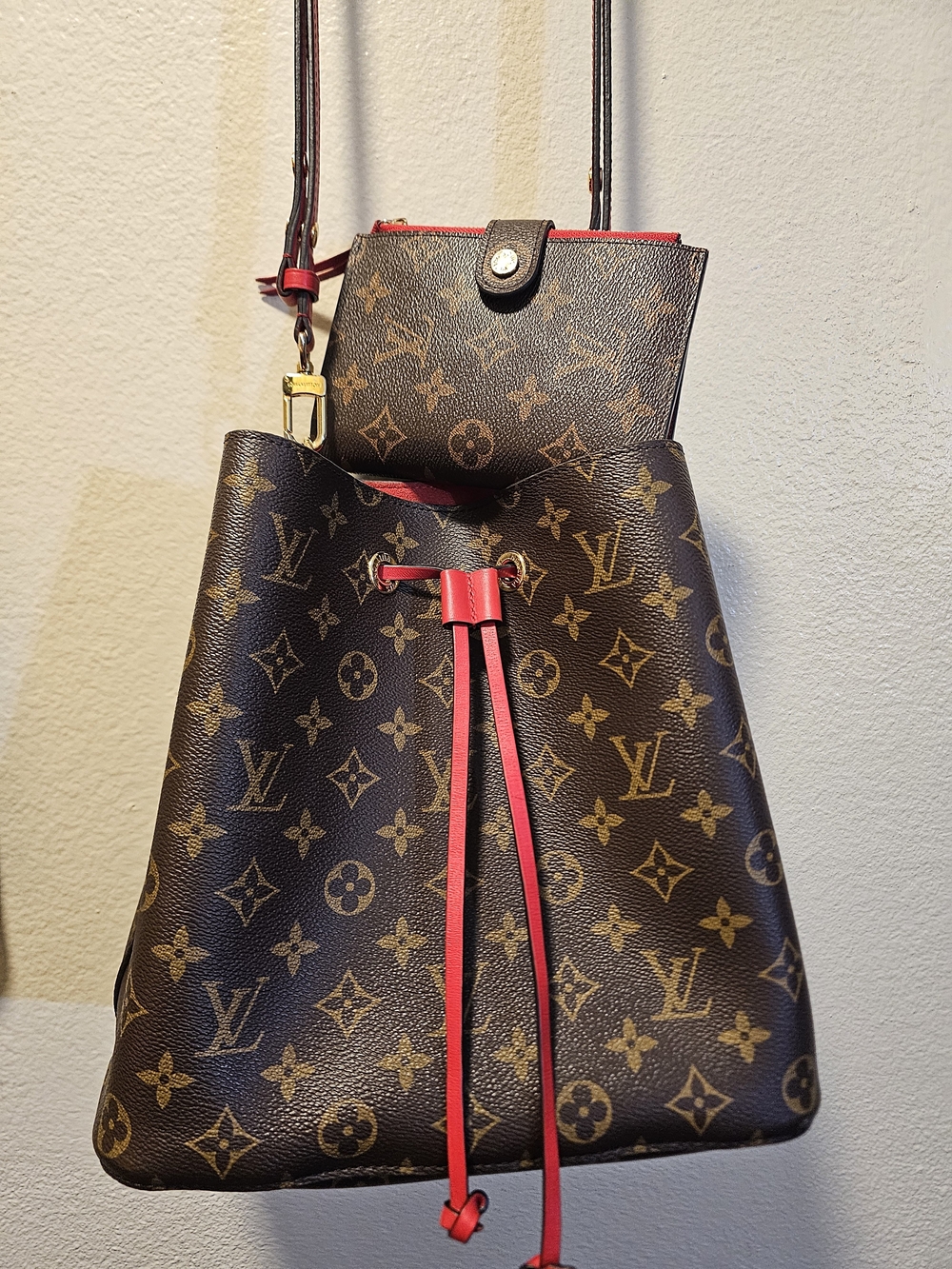 Louis Vuitton Monogram Canvas Drawstring Shoulder Bag with Red Trim